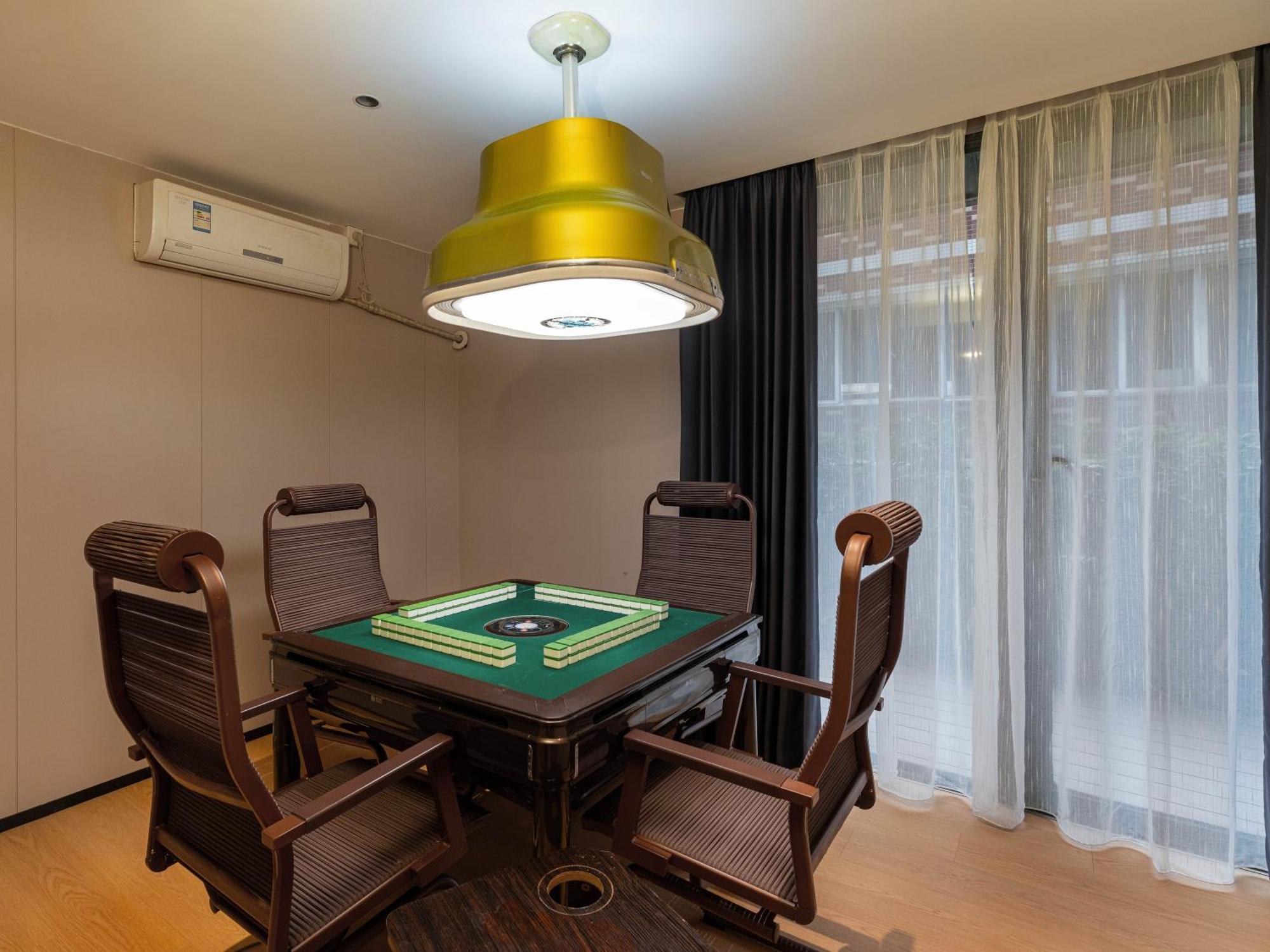 Lavande International Hotel Guangzhou Taikoo Hui Square Shipaiqiao Metro Station Branch - Free Shuttle Bus To Canton Fair Complex During Canton Fair Period & Free Vpn Internet Access Esterno foto