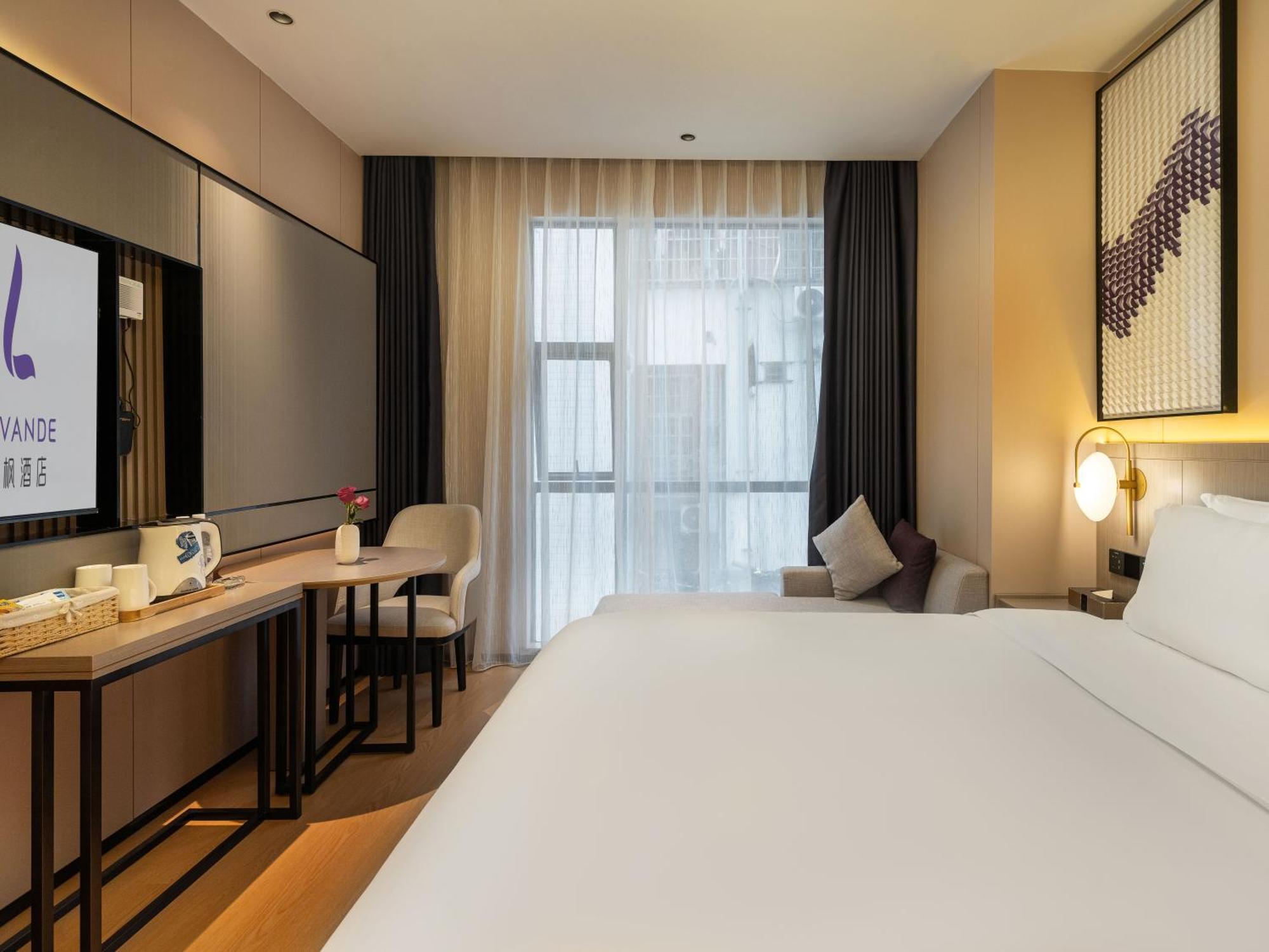 Lavande International Hotel Guangzhou Taikoo Hui Square Shipaiqiao Metro Station Branch - Free Shuttle Bus To Canton Fair Complex During Canton Fair Period & Free Vpn Internet Access Esterno foto