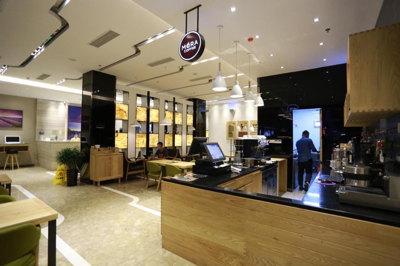 Lavande International Hotel Guangzhou Taikoo Hui Square Shipaiqiao Metro Station Branch - Free Shuttle Bus To Canton Fair Complex During Canton Fair Period & Free Vpn Internet Access Esterno foto