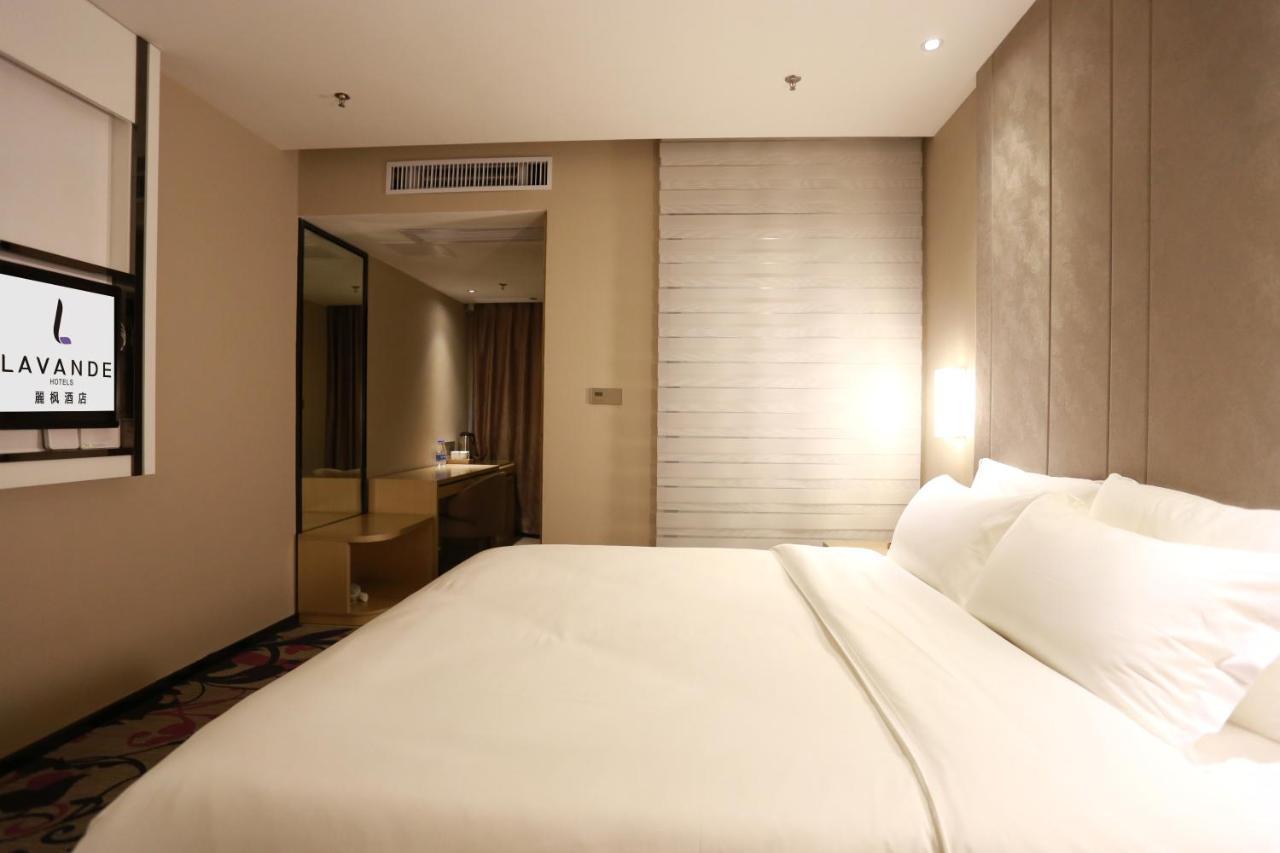 Lavande International Hotel Guangzhou Taikoo Hui Square Shipaiqiao Metro Station Branch - Free Shuttle Bus To Canton Fair Complex During Canton Fair Period & Free Vpn Internet Access Esterno foto
